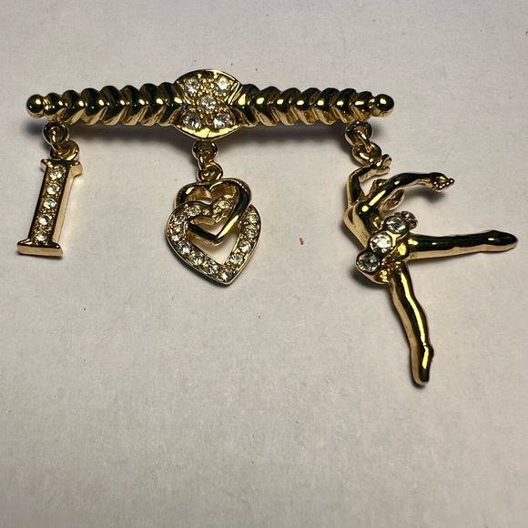 Roma I Love Ballet Dancing Dangling Pin - Picture 2 of 5